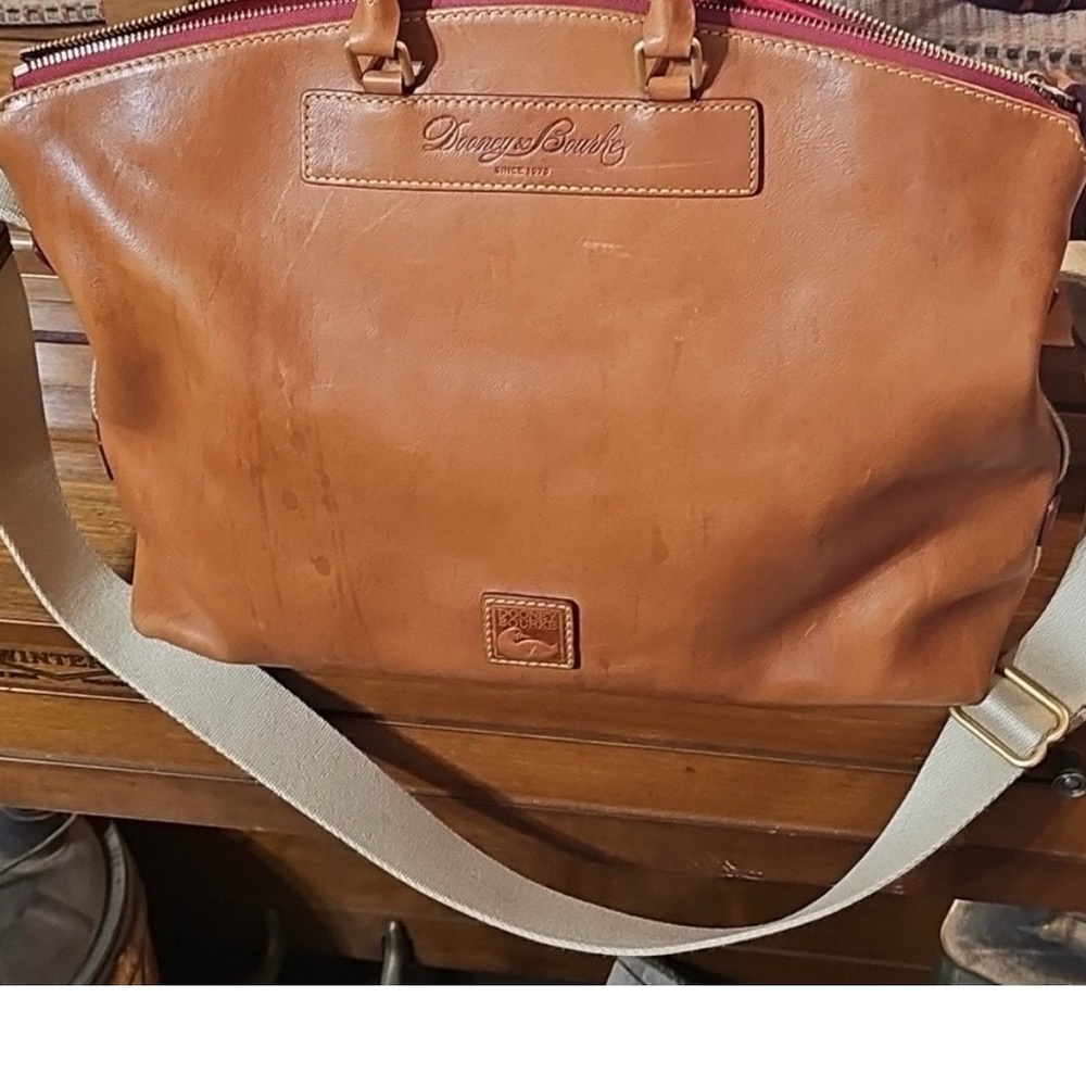 Dooney & Bourke Archives Juliette Bag (Satchel/Messenger)